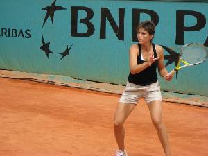 M Jos Martnez entrena en Roland Garros en 2008 