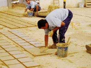 Produccin de ladrillo de forma artesanal