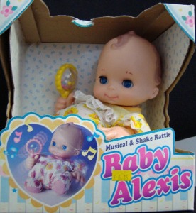 Mu�eca con sonajero