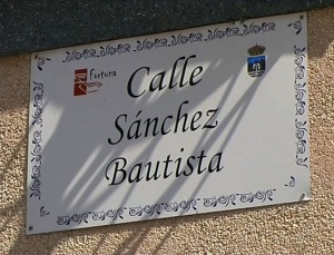 Placa de la calle dedicada a Francisco S�nchez Bautista en Fortuna