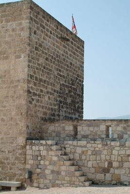 Imagen de uno de los torreones del Santuario de la Vera Cruz. Regi�n de Murcia Digital