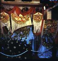 Exposici�n de Mantos de los Caballos del Vino (Caballos del Vino - Fiestas de la Stma. y Vera Cruz - Caravaca de la Cruz) 