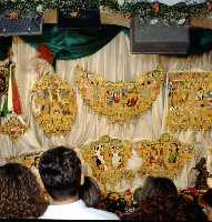 Exposici�n de Mantos de los Caballos del Vino (Caballos del Vino - Fiestas de la Stma. y Vera Cruz - Caravaca de la Cruz) 
