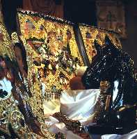 Exposici�n de Mantos de los Caballos del Vino (Caballos del Vino - Fiestas de la Stma. y Vera Cruz - Caravaca de la Cruz) 