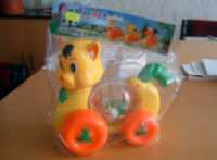 gato sobre ruedas (Al pulsar se abrir� la foto en una nueva ventana.)