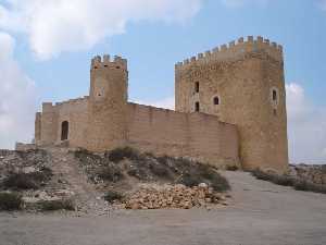 El Castillo de Jumilla, de origen medieval isl�mico [Jumilla-Historia] 