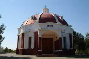 Vista frontal de la Ermita de San Roque