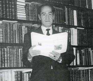 Antonio P�rez G�mez en su despacho [Cieza_Antonio P�rez G�mez]