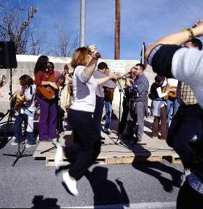  M�sica y baile en las calles 