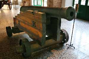 Pieza de artiller�a antigua 