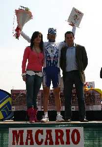 Pedro Luis Castillo en el podium