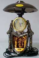 l�mpara con reloj (Al pulsar se abrir� la foto en una nueva ventana.)