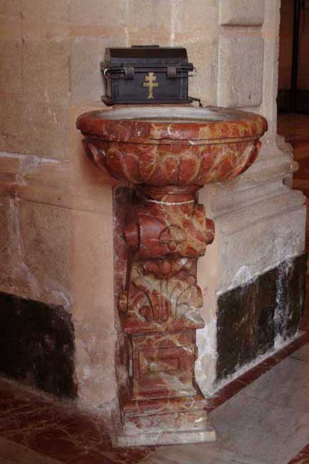 Interior del Santuario de la Vera Cruz. Regi�n de Murcia Digital