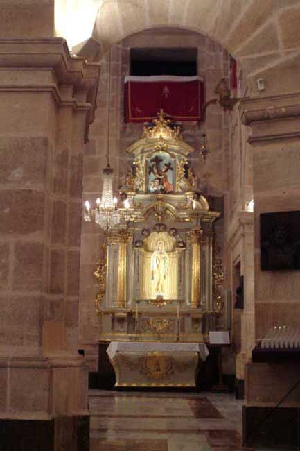 Interior del Santuario de la Vera Cruz. Regi�n de Murcia Digital