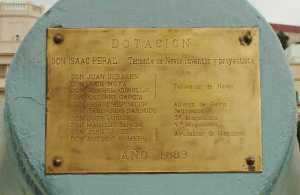 Placa con la dotaci�n del submarino 