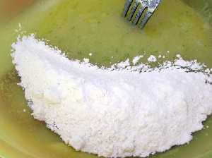 A�adiendo la harina  