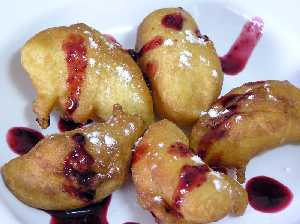 Bu�uelos de manzana